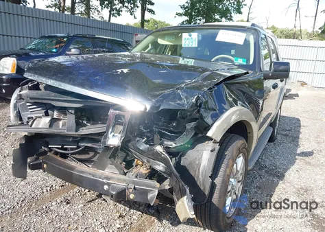 2010 Ford Explorer Eddie Bauer из США, поврежденный, VIN 1FMEU7EE9AUB02149